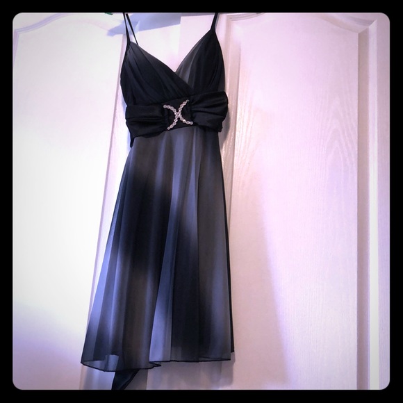 Jewel Embroidered belt on two tone dress - Picture 1 of 1